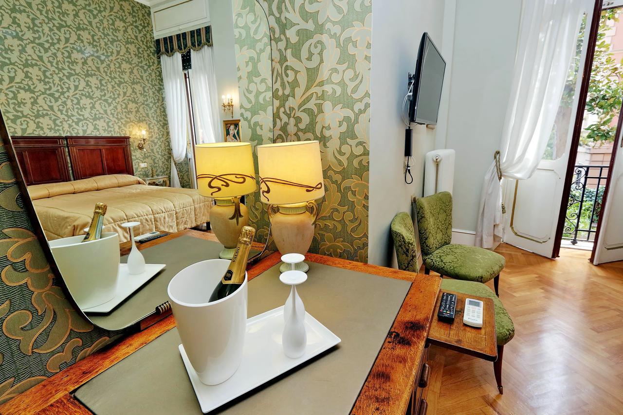 Domus Monami Luxury Suites ローマ エクステリア 写真